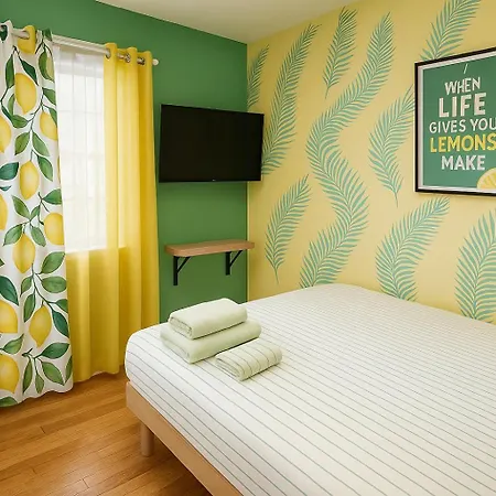 Lemon Vibes Room